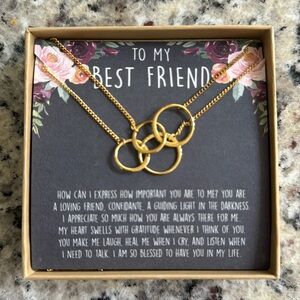 Best Friend Necklace Gift Set